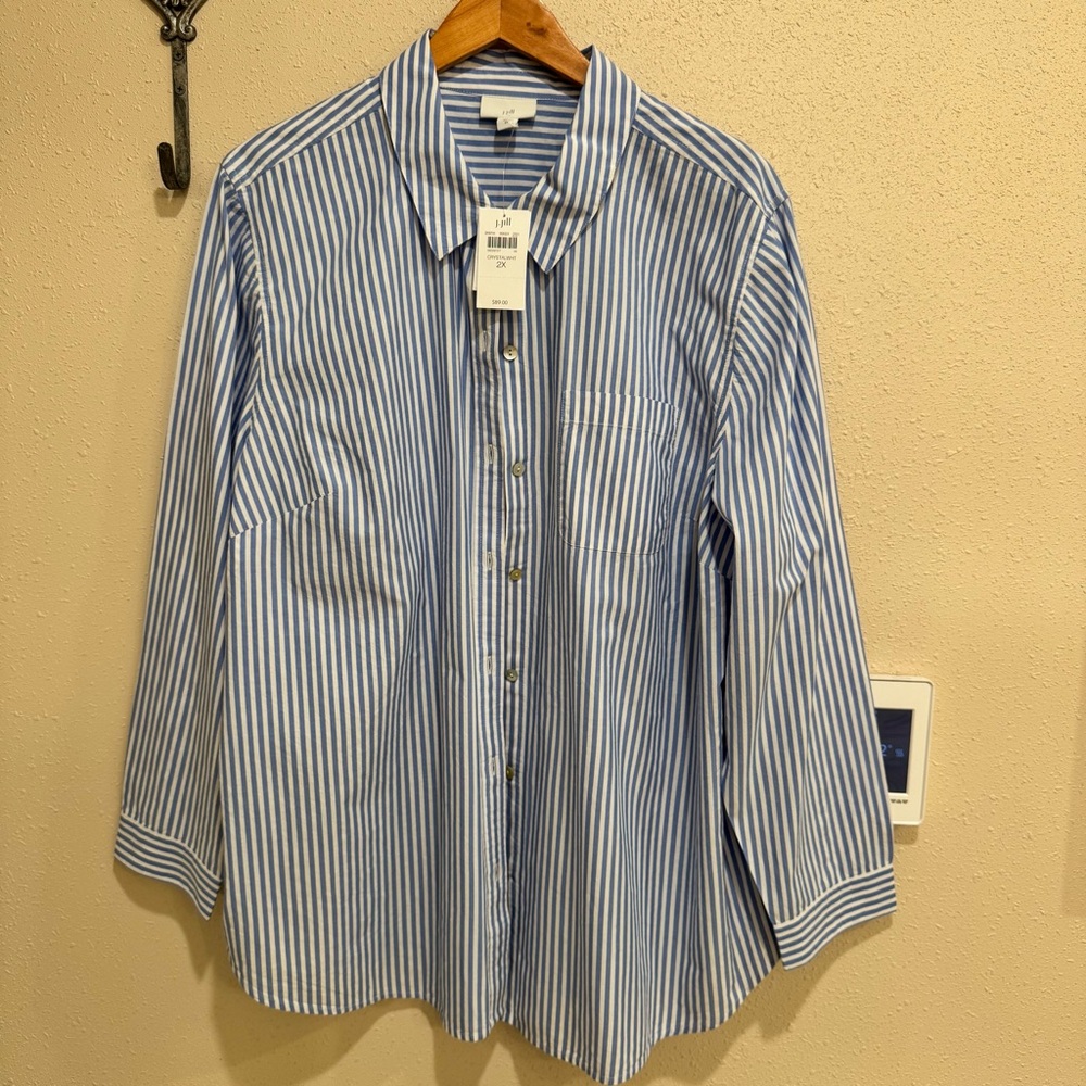NWT J. Jill Blue and White Casual Button Down Shirt